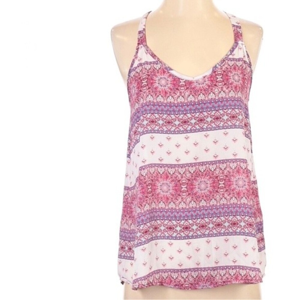 Beautiful pink and white Top Size Medium